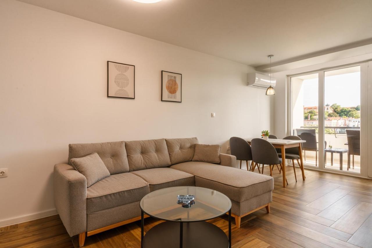 South Panoramic Apartment In The Art District Of Kapana Plovdiv Exterior photo